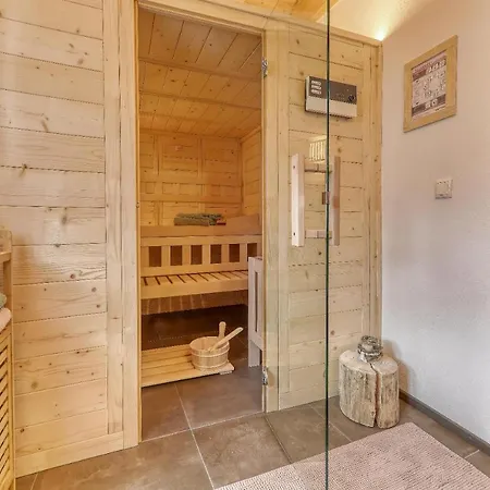 Alpehytte Zur Wildrose Mit Sauna Und Whirlpool